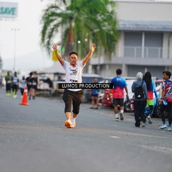 Runner Photo 7924790