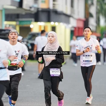 Runner Photo 7924793