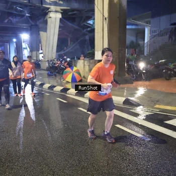 Runner Photo 7924794