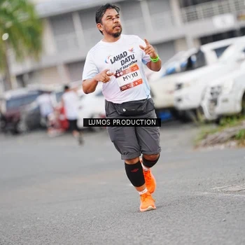 Runner Photo 7924804