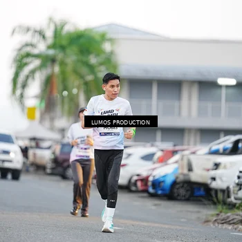 Runner Photo 7924812