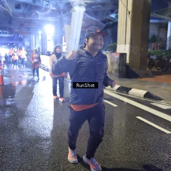 Runner Photo 7924819