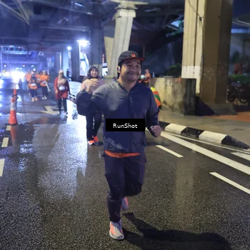 Runner Photo 7924820