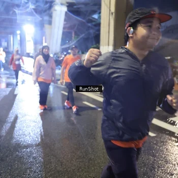 Runner Photo 7924837