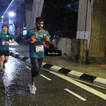 Runner Photo 7924853
