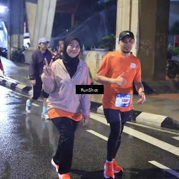 Runner Photo 7924858