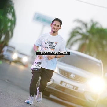 Runner Photo 7924870