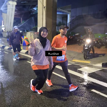 Runner Photo 7924883