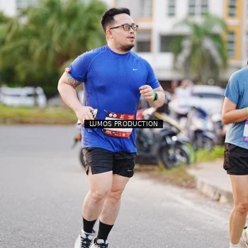 Runner Photo 7924884