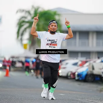 Runner Photo 7924892