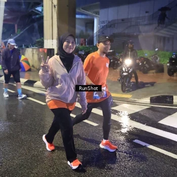 Runner Photo 7924898