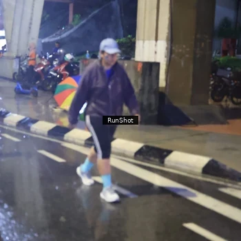 Runner Photo 7924902
