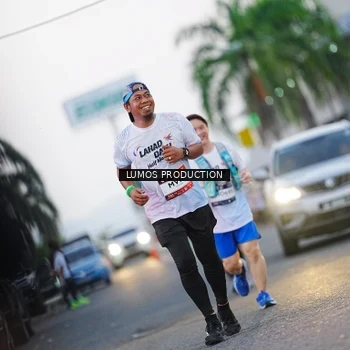 Runner Photo 7924911