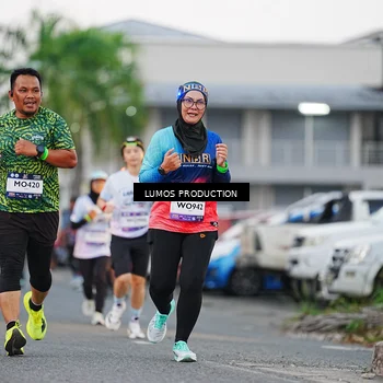 Runner Photo 7924976