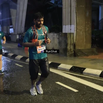 Runner Photo 7924977