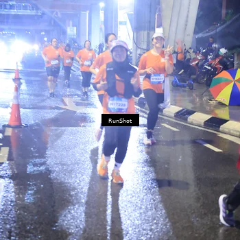 Runner Photo 7924980