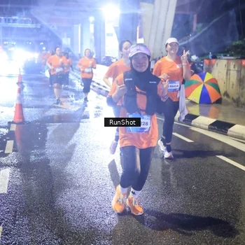 Runner Photo 7924983