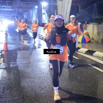 Runner Photo 7924988
