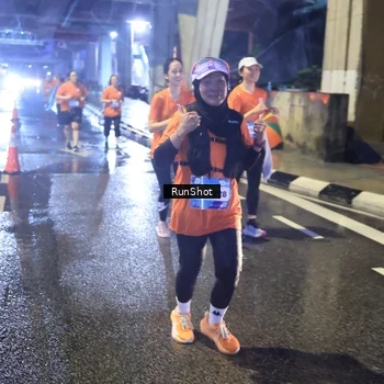 Runner Photo 7924999