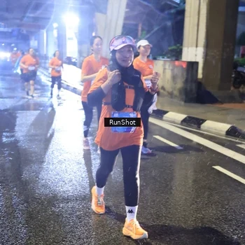 Runner Photo 7925001