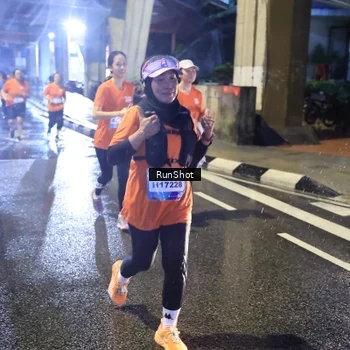 Runner Photo 7925004