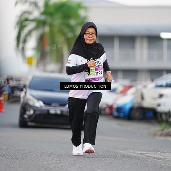 Runner Photo 7925008