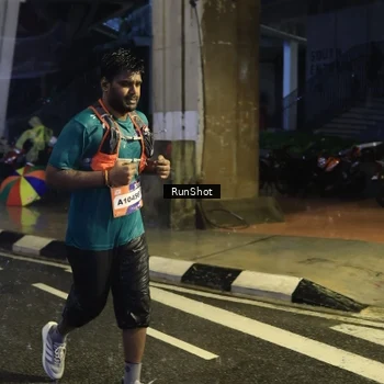 Runner Photo 7925013