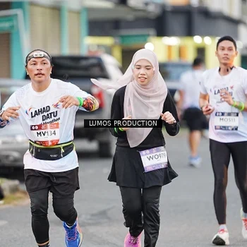 Runner Photo 7925020