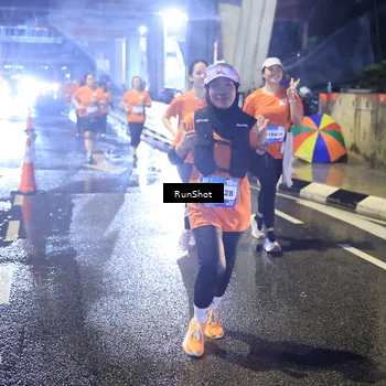 Runner Photo 7925036
