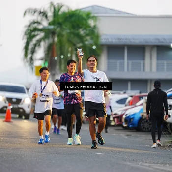 Runner Photo 7925046