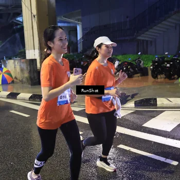 Runner Photo 7925051