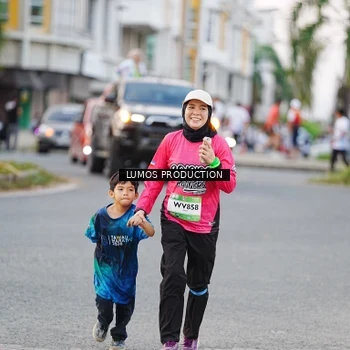 Runner Photo 7925052
