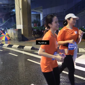 Runner Photo 7925054