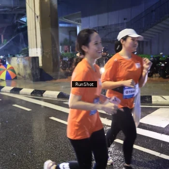 Runner Photo 7925055