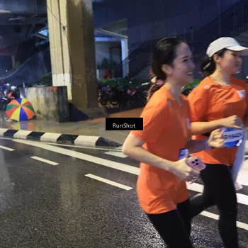 Runner Photo 7925060