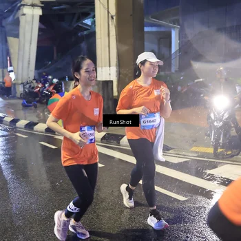 Runner Photo 7925061