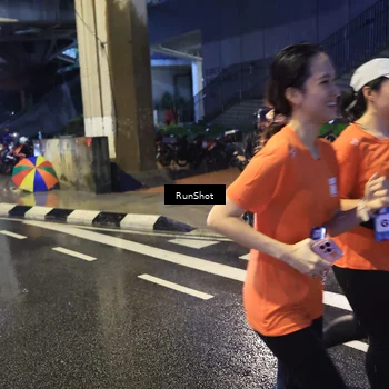 Runner Photo 7925062