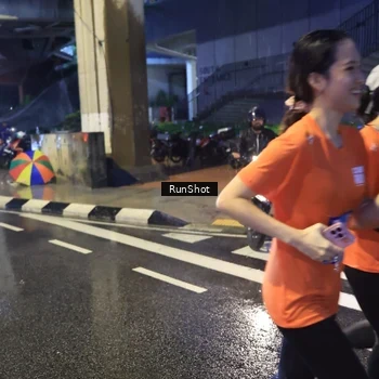 Runner Photo 7925064