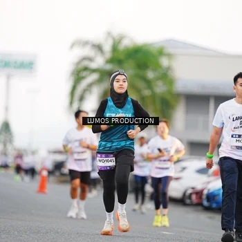 Runner Photo 7925082