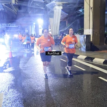 Runner Photo 7925085