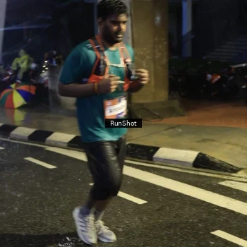 Runner Photo 7925094