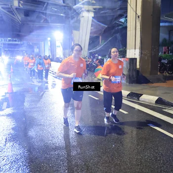 Runner Photo 7925099