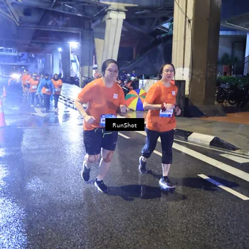 Runner Photo 7925103