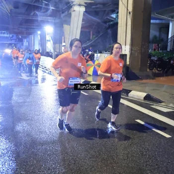 Runner Photo 7925104