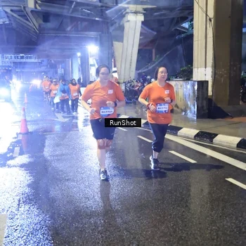 Runner Photo 7925108