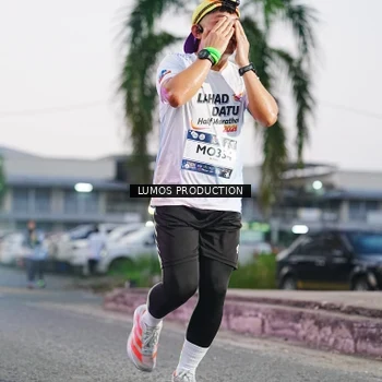 Runner Photo 7925127