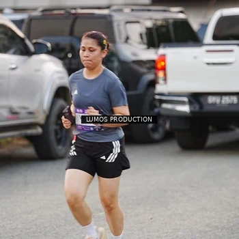Runner Photo 7925133