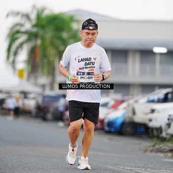 Runner Photo 7925136