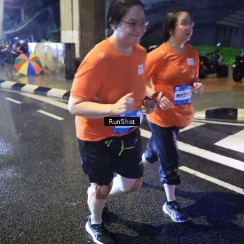 Runner Photo 7925144