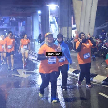 Runner Photo 7925147
